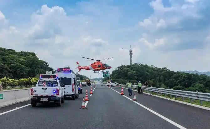 仪陇高速公路汽车救援案例
